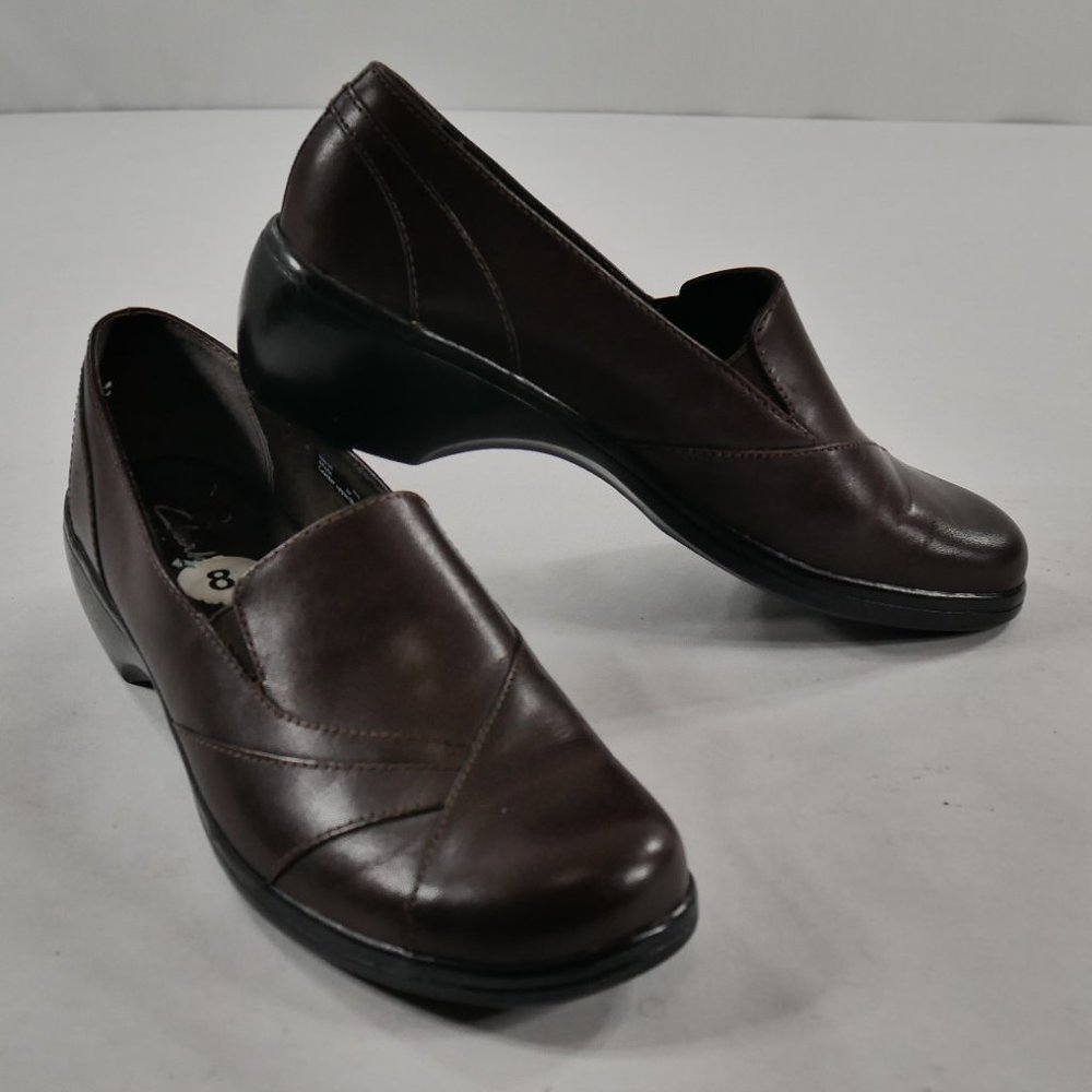 Clarks BlackBerry Slip-On Brown Leather Loafers Shoes Womens Size 8 New ****